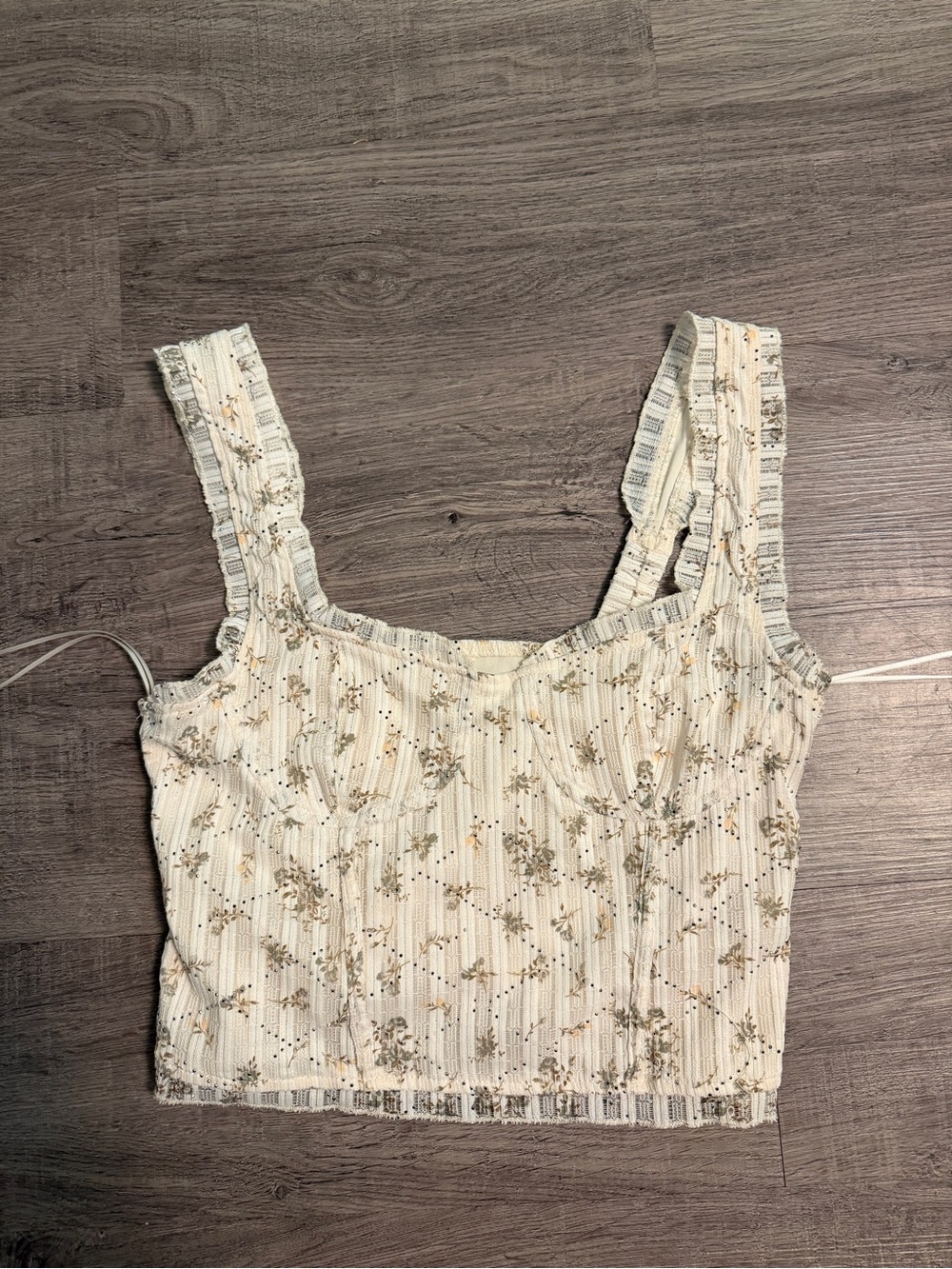 Floral Lace-Trim diamanté crop top
